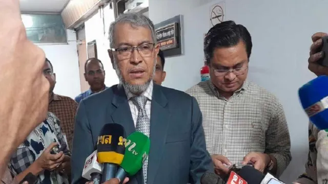 আজ শপথ নিচ্ছেন নতুন ৩ উপদেষ্টা