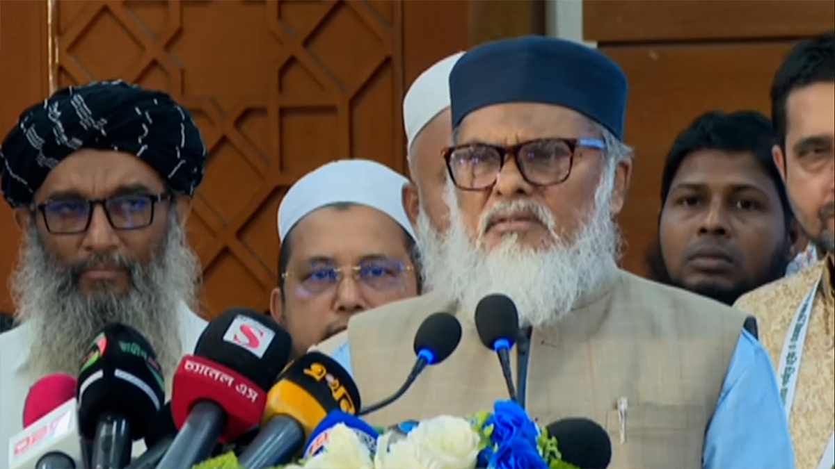 শুধু অর্থের জন্য অসুস্থ কাউকে সৌদি আরবে না নেয়ার অনুরোধ ধর্ম উপদেষ্টার