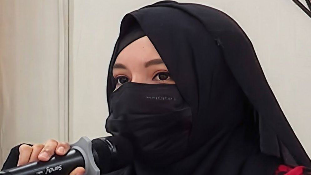 কারাগারের ১৫ মাসেও এতো বিপর্যস্ত হইনি, আমাকে নিয়ে নোংরামি বন্ধ করুন' জকসুর জিএস প্রার্থী খাদিজাতুল কুবরা