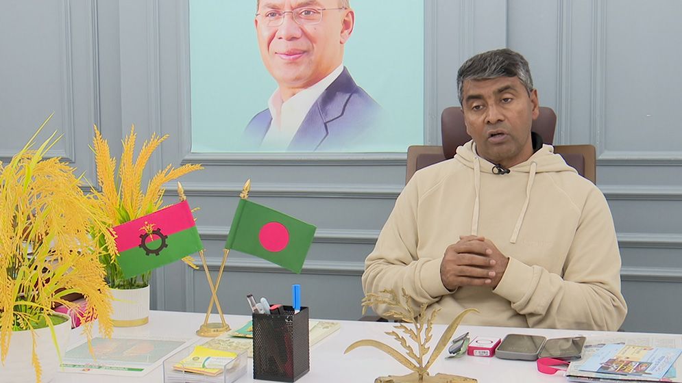 ঢাকা-১৮: বিএনপি প্রার্থীর ব্যতিক্রমী চিরকুট