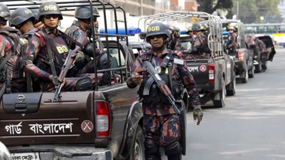 সারাদেশে ৩৭ হাজারের বেশি বিজিবি মোতায়েন