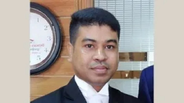 পররাষ্ট্রমন্ত্রীকে নোটিশ পাঠানো আইনজীবীকে হত্যার হুমকি
