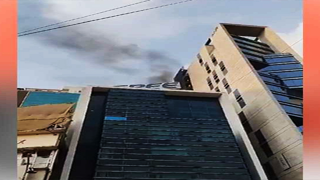 গুলশানে বহুতল ভবনে আগুন, নিয়ন্ত্রণে ৬ ইউনিট