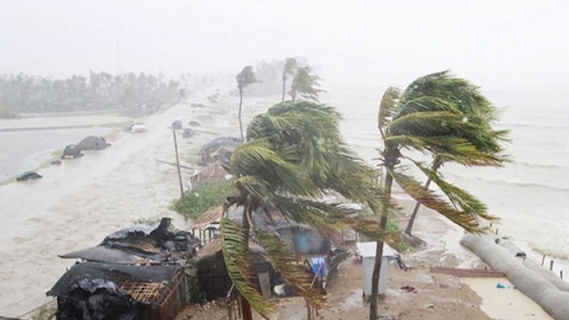 পায়রা-মোংলায় ৭, চট্টগ্রাম-কক্সবাজার বন্দরে ৬ নম্বর বিপৎসংকেত